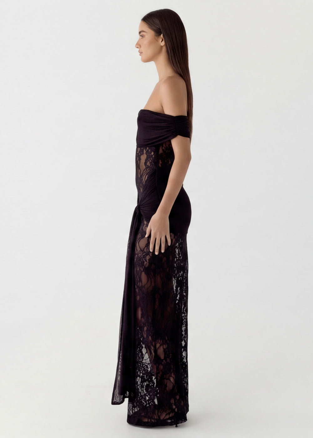ARIA | Vestido Largo de Gala de Encaje