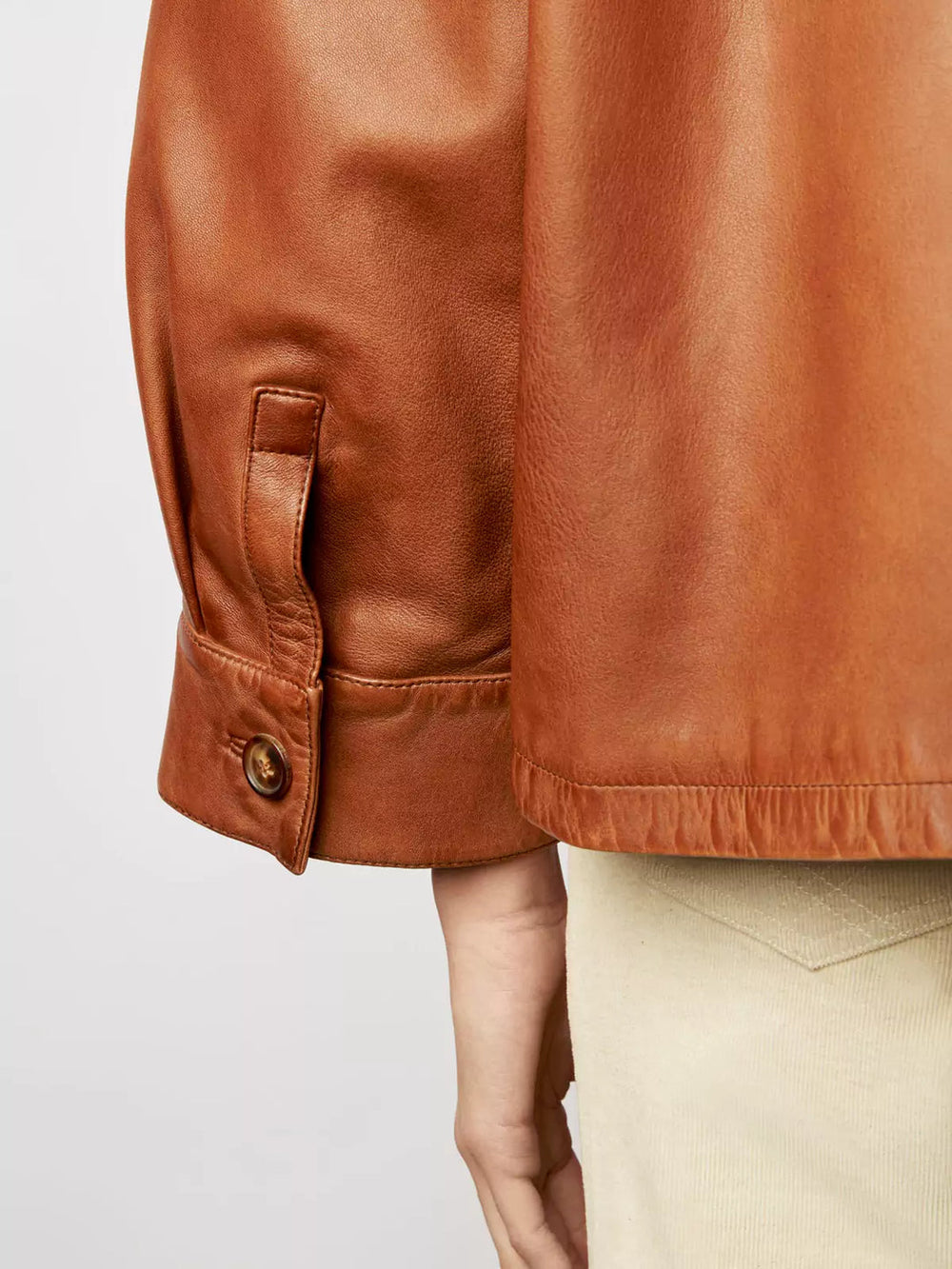 Cristina | Chaqueta de Cuero con Botones