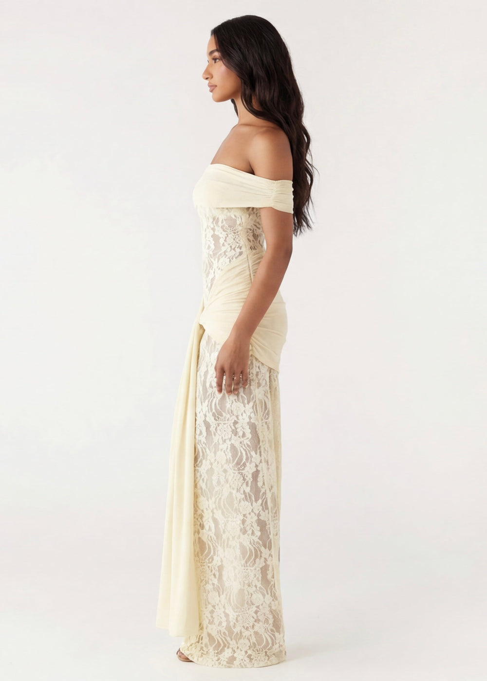 ARIA | Vestido Largo de Gala de Encaje