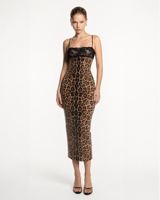 Vestido Salvaje de Noche