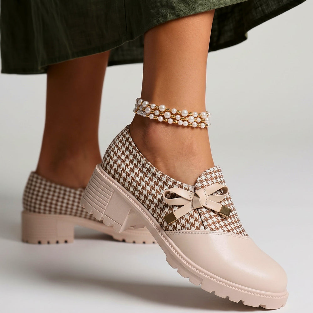 Mocasines de pata de gallo con lazo