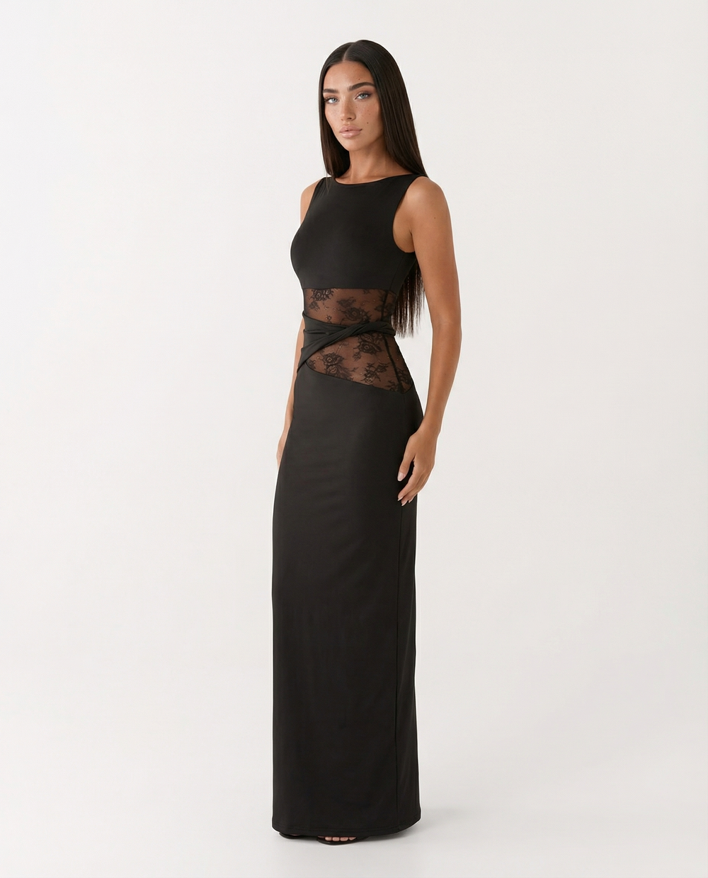 Vestido Largo Ilusión de Encaje